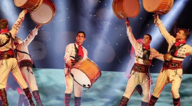 Посред бял ден и по време на репетиция: Ограбиха най-ценното на ансамбъл "Чинари"