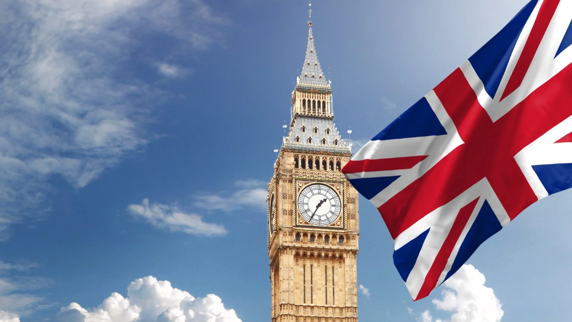 На Острова гонят мигрантите: Без помощи, без убежище, без оплаквания