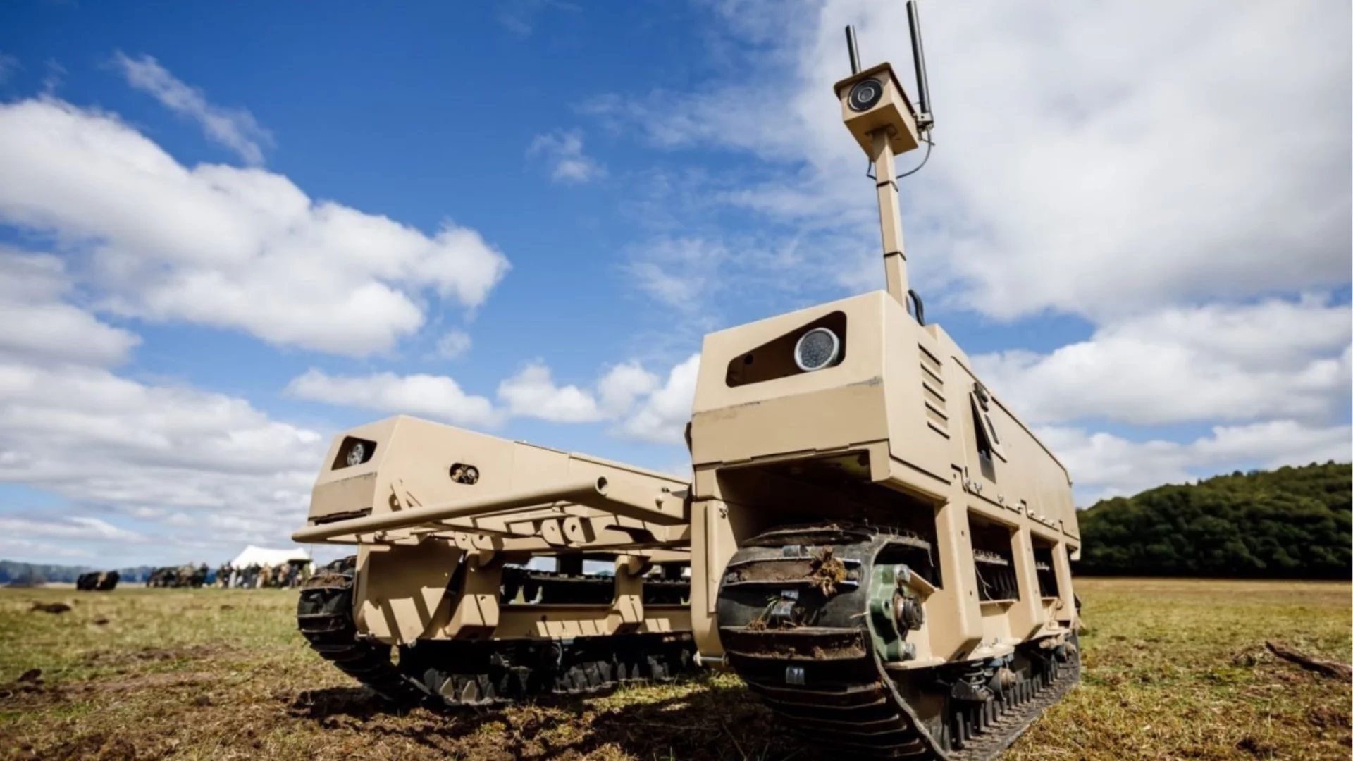 Украйна готви армия от 30 000 бойни робота срещу Русия