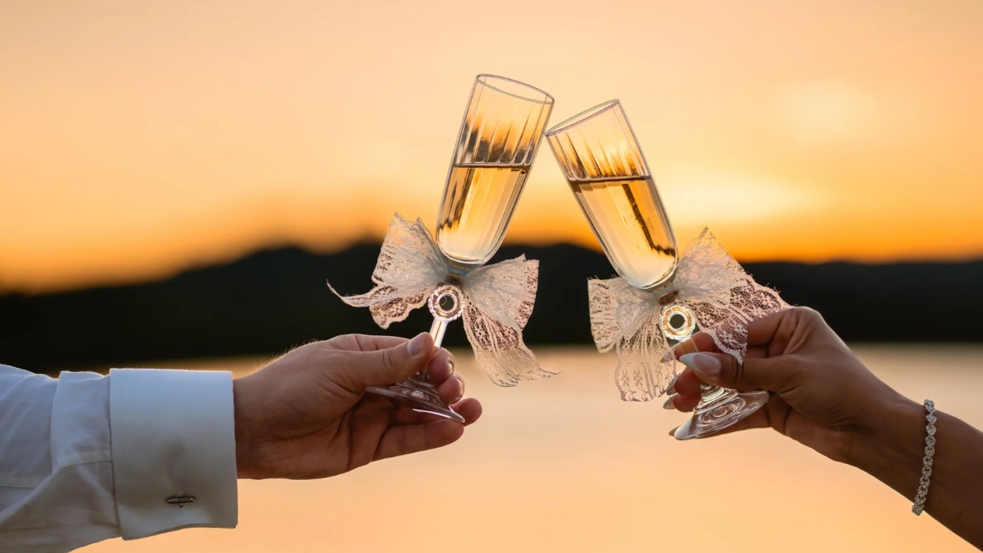 Риалити участничка се сгоди за най-добрия си приятел (СНИМКИ)