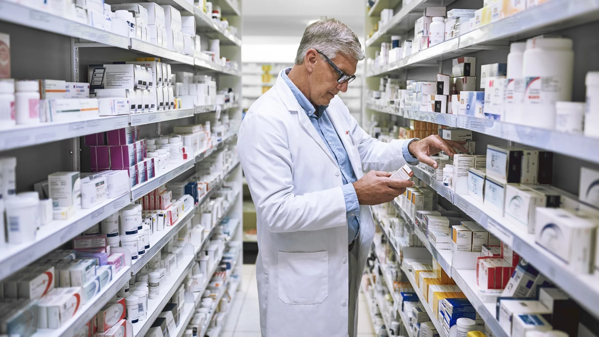 Намалихме антибиотиците, но смъртоносна заплаха дебне във всяка болница