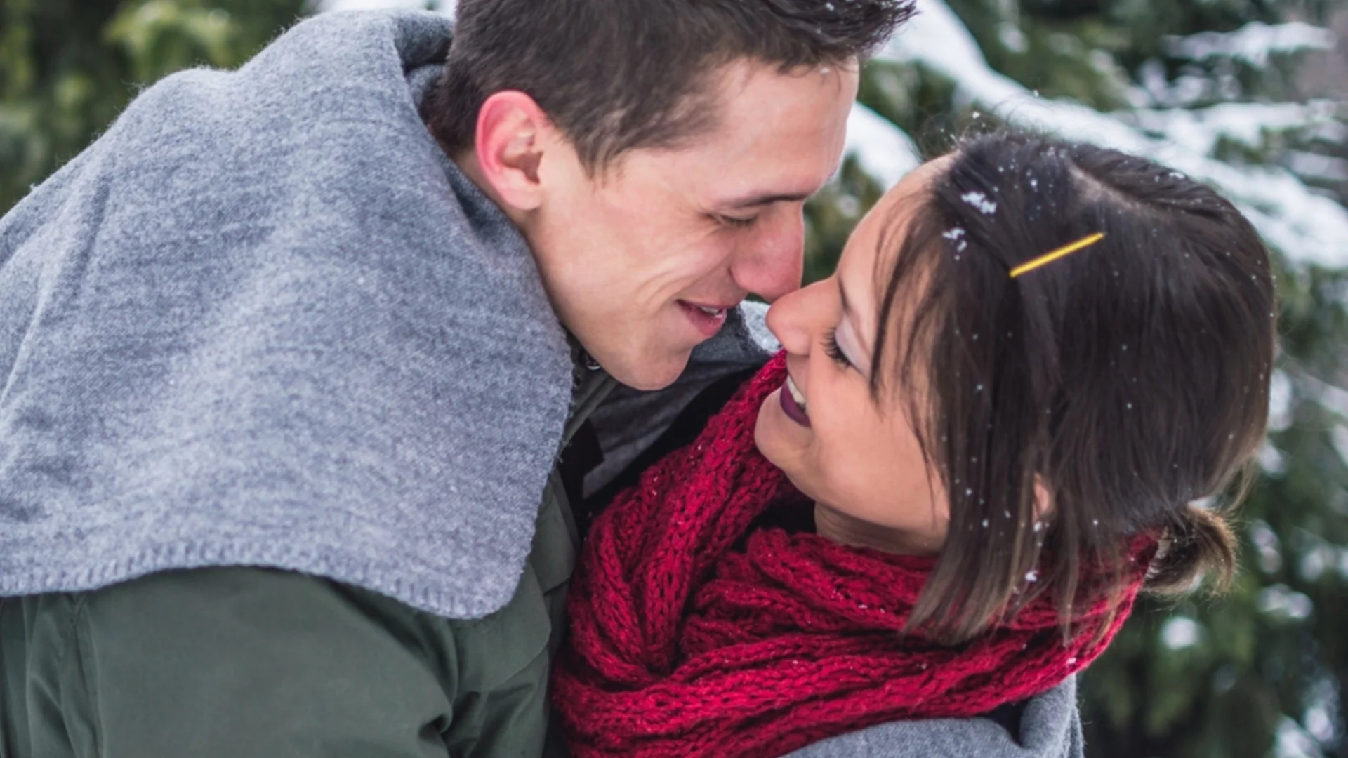 4 зодии, които ще открият разтърсваща любов през 2026