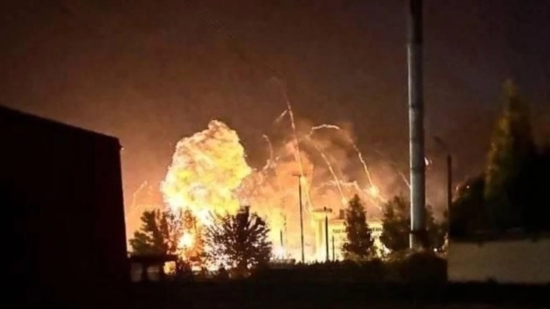 Без ток в Русия: Картина на авариите и какъв е ефектът от украинските дронове