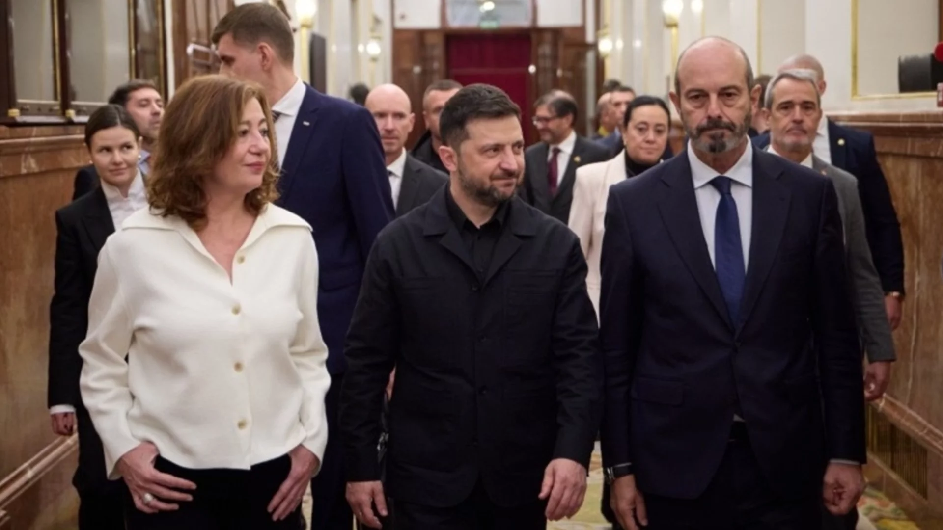 Зеленски се срещна с производители на оръжие в Испания (СНИМКИ)