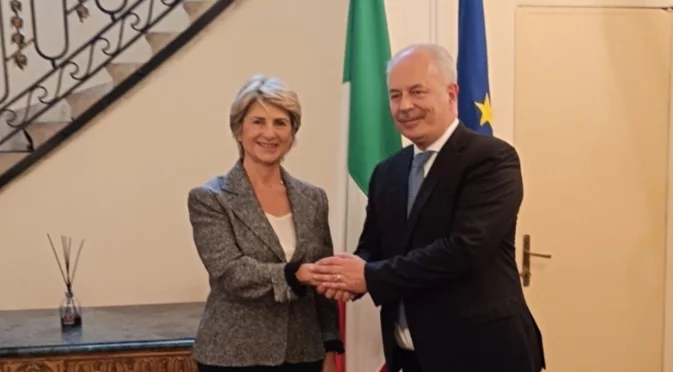 Весела Лечева се срещна с посланика на Италия, обсъдиха съвместни инициативи преди Зимните олимпийски игри