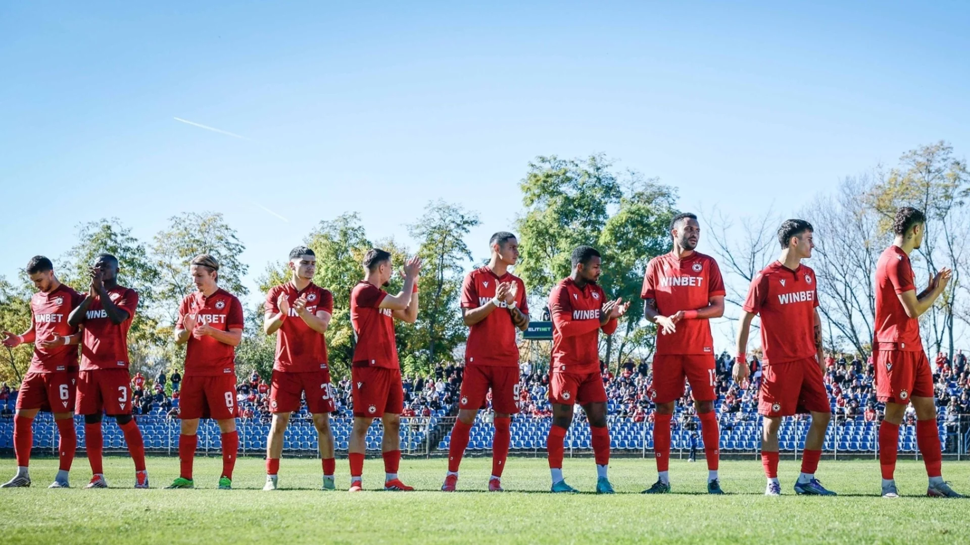 Неочаквана раздяла в ЦСКА! Легенда на българския футбол напуска „армейците“