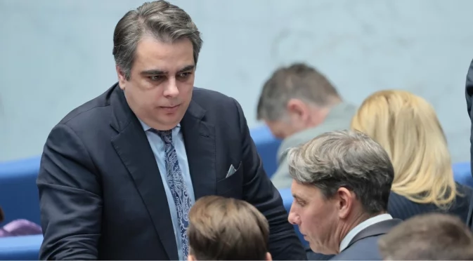 Бюджетът влиза в пленарна зала още тази седмица