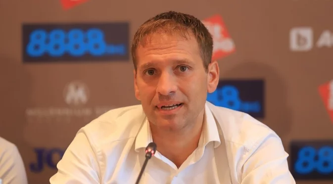 Стилиян Петров похвали национал и отсече: Истината си пробива път, въпреки корупцията и цензурата!