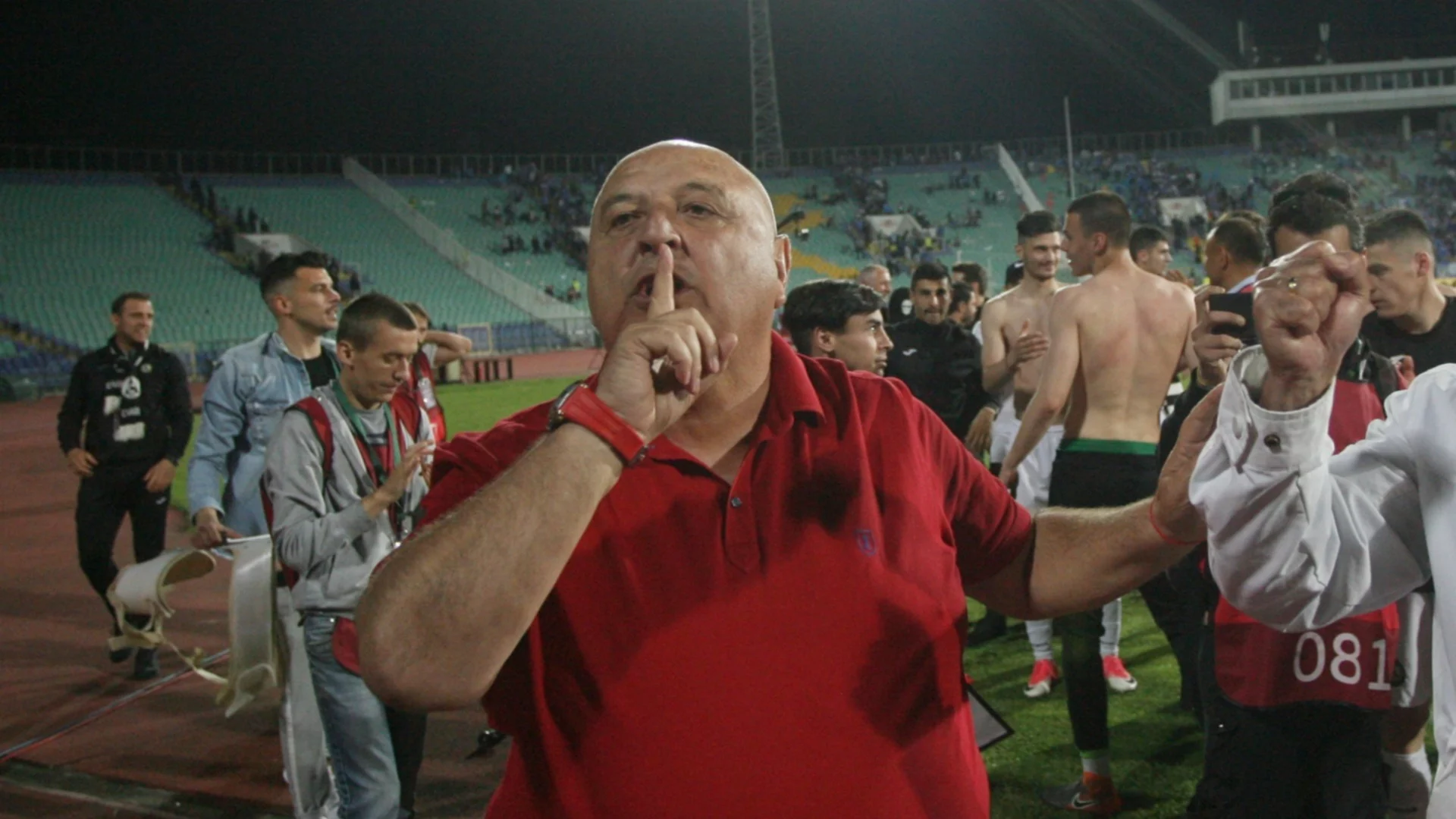 Венци Стефанов: Забранявам ви да говорите против Георги Иванов!