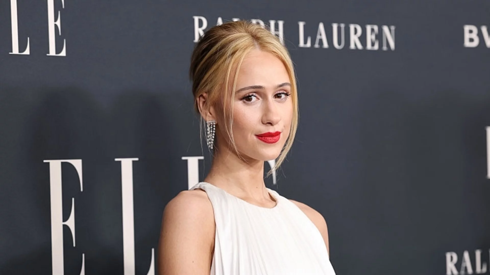 Привлече всички погледи: Мария Бакалова блесна до модните икони на Холивуд (СНИМКА)