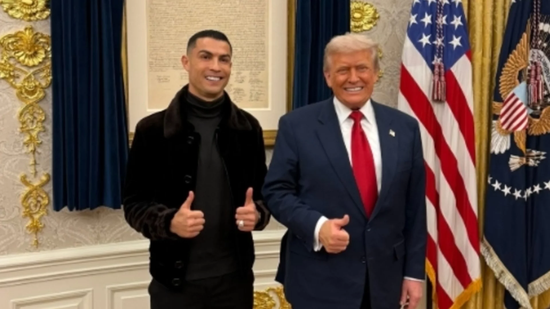 Тръмп като майстор на топката: Похвали се с ВИДЕО как играе футбол с Роналдо в Белия дом 