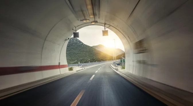 Хороскоп за днес, 24 ноември: Понеделник разчиства пътя на Скорпионите, но стъжнява живота на Раците