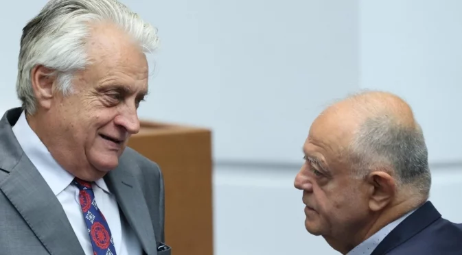 Има ли полицейски чадър над наркопласьорите: ПП-ДБ искат временна анкетна комисия (ВИДЕО)