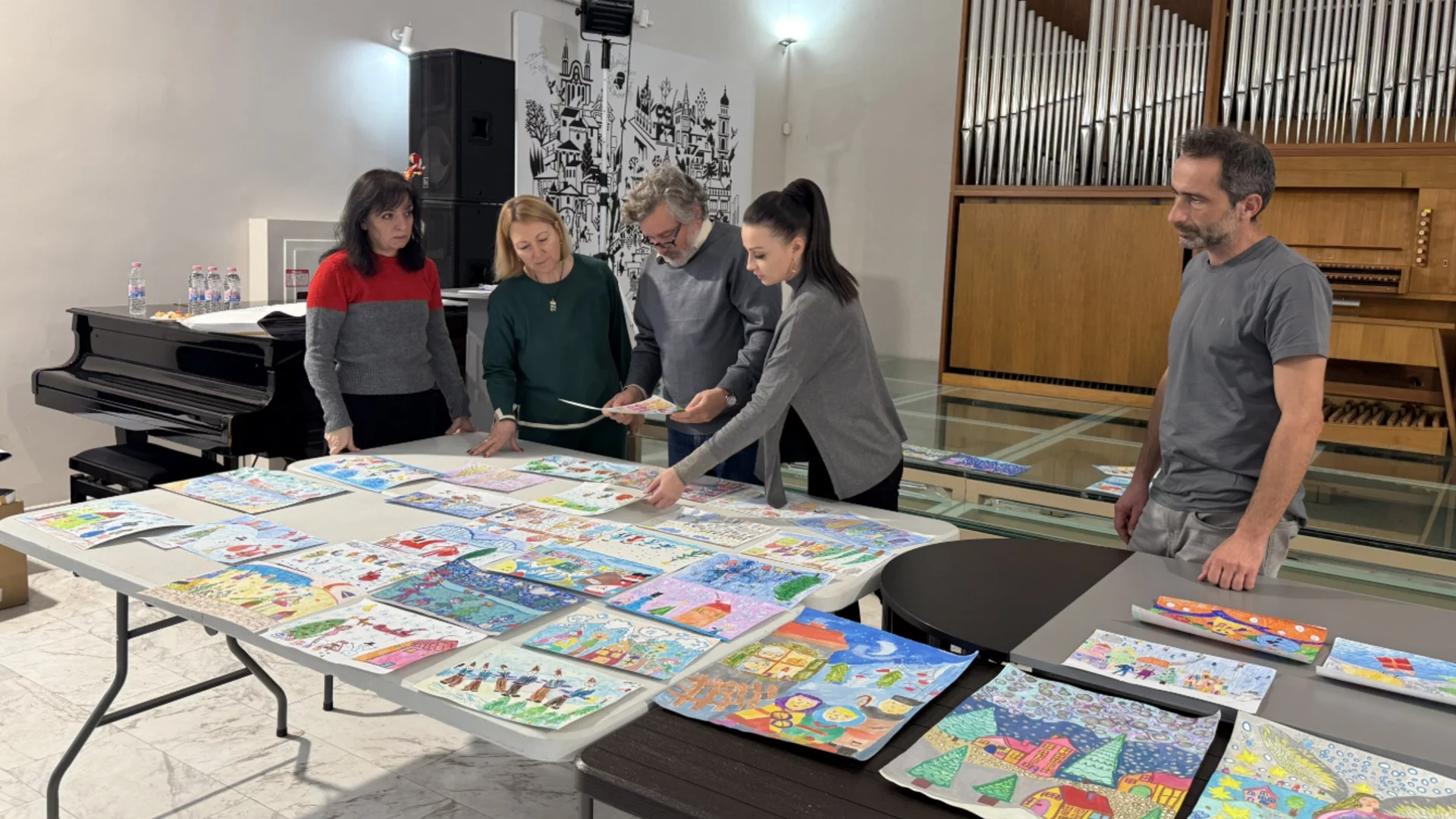 Над 1000 ямболски деца се включиха в благотворителната инициатива "Подай ръка-спаси живот“