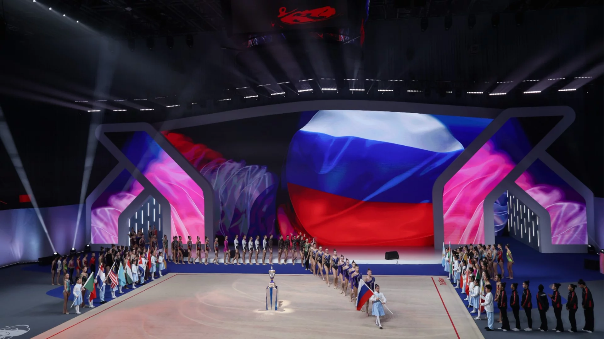 Над 250 руснаци ще участват в международни състезания по гимнастика, но при едно условие