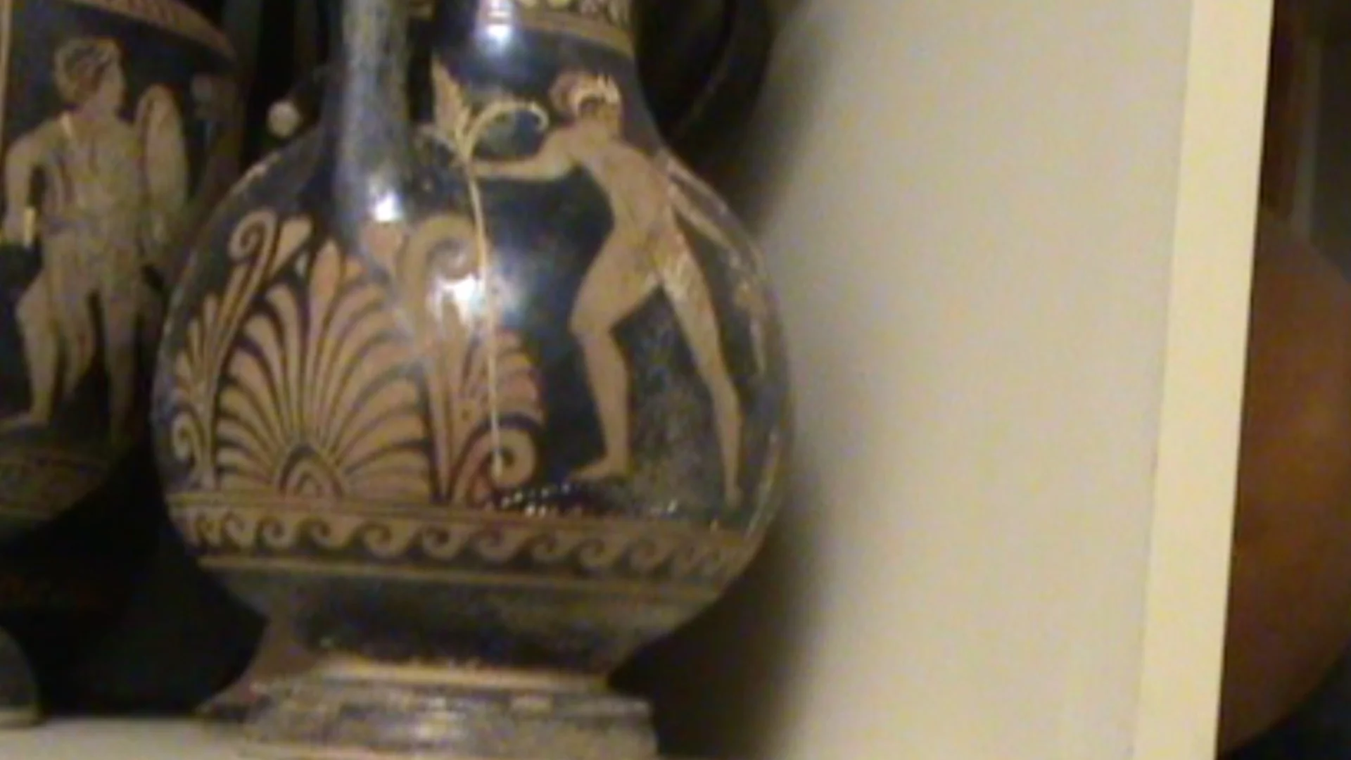 България и Гърция конфискуваха хиляди антики: Главният заподозрян финансирал незаконни разкопки на Балканите