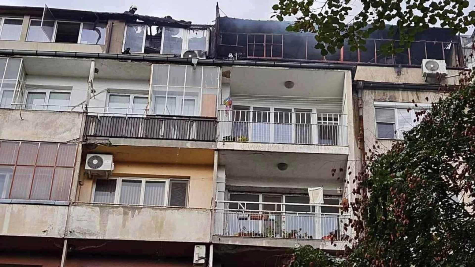 Пожар в блок в Стара Загора