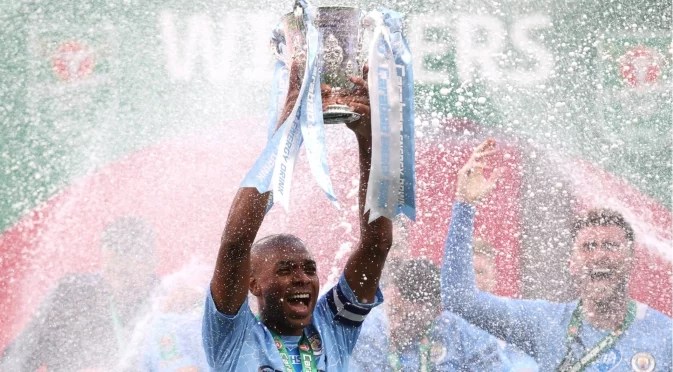 Легенда на Манчестър Сити „окачи обувките на пирона“ на 40-годишна възраст