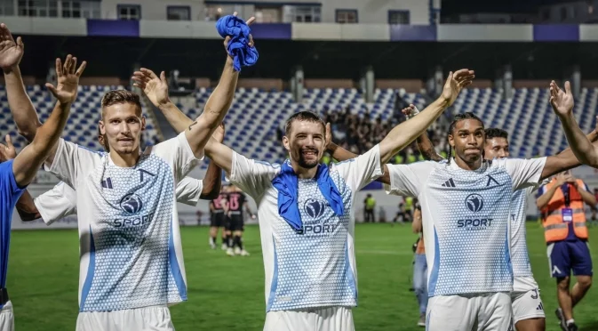 Агенти опитват да пласират ас на Левски в испанската Ла Лига