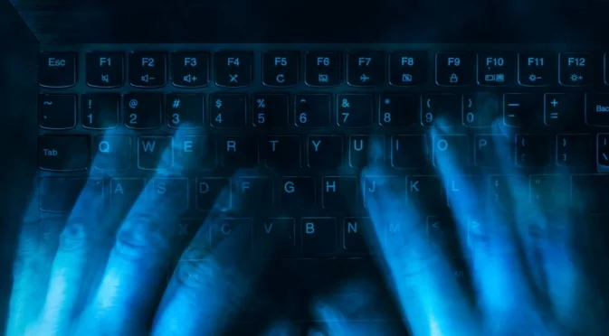 ФБР хвана руски хакер на плажа в Тайланд