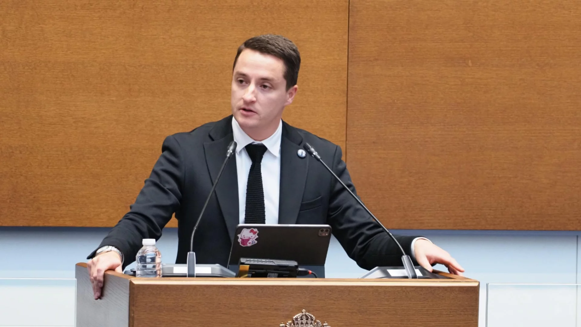 Депутат от мнозинството посетил Русия: Божанков призова управляващите да се разграничат от него