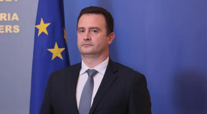 Жечо Станков: Дерогацията за "Лукойл" може да бъде удължена, при нужда, ще го направим