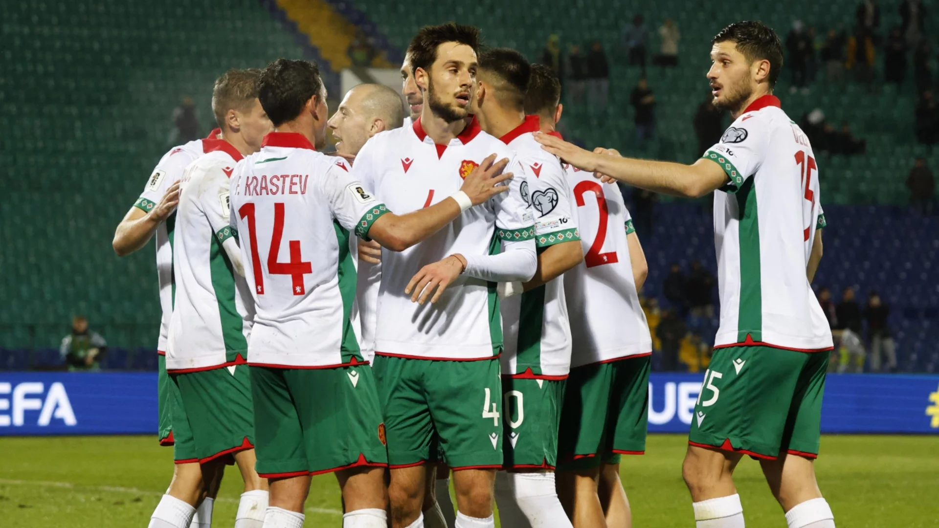 "Бяхме пожертвани, хвърлени в огъня. В момента поколенията се сблъскват с корупция"