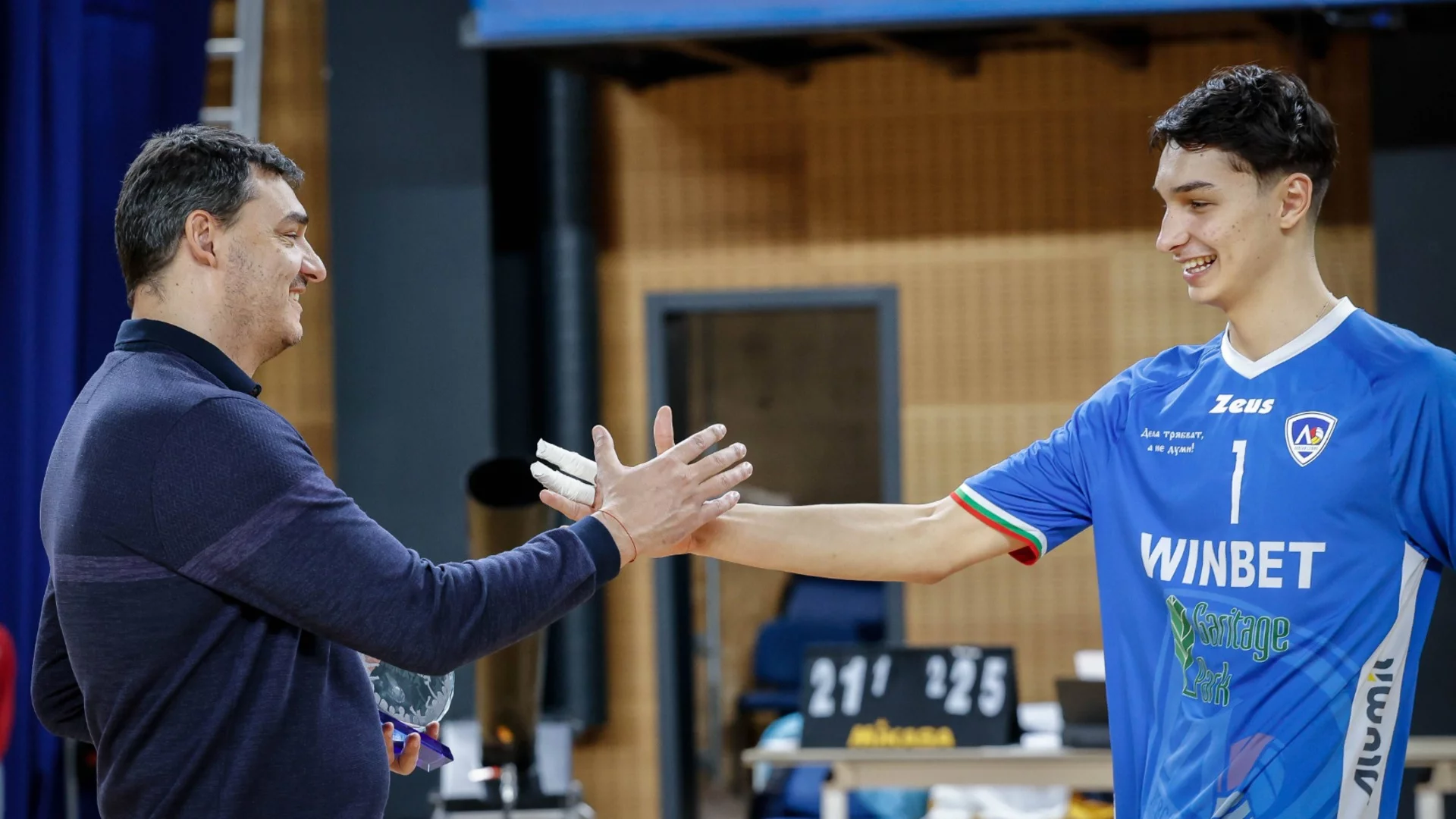 "Споко, тати, на финал сме": Култовият разговор между Мони Николов и Владо Николов още в групите на Световното