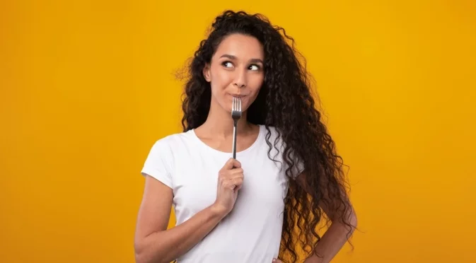 Как да използваме стари лъжици/вилици като маркери за растения