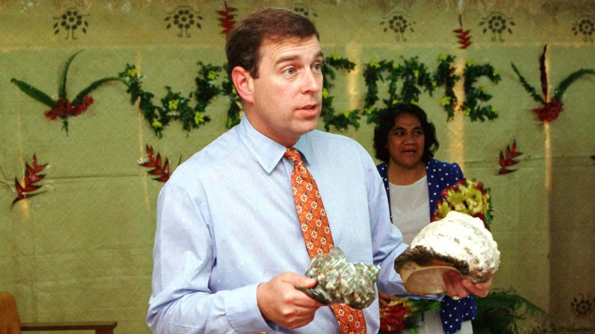 Проститутки в Бъкингамския дворец: На принц Андрю хич не му е пукало