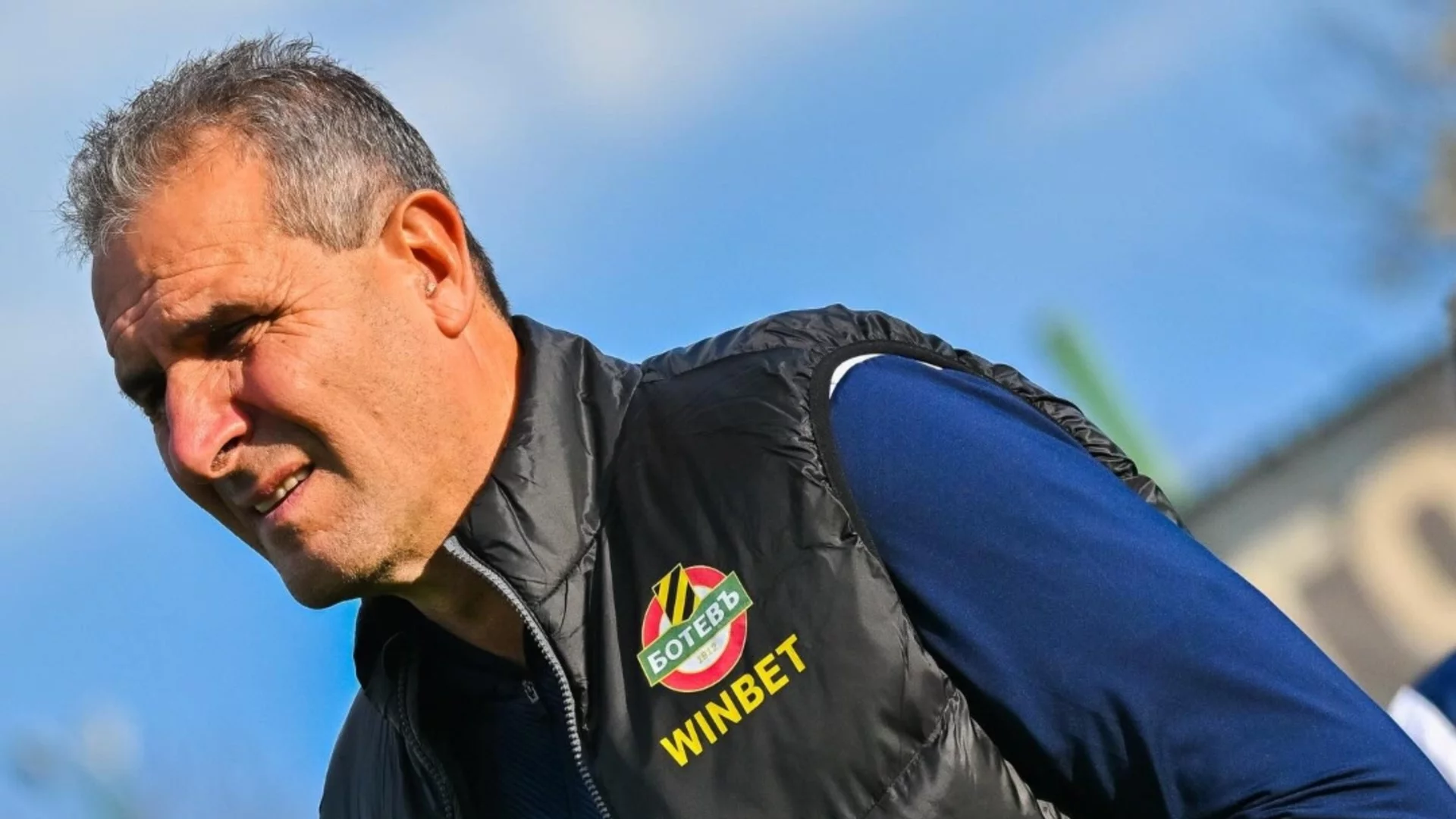 Херо избухна след загубата от ЦСКА: Знам кой е във ВАР и тесните му връзки с този клуб!