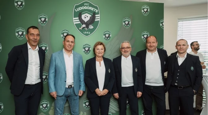 От Лудогорец напомниха: И при първата ни титла изоставахме с 8 точки 5 кръга преди края! Проблемът е в съблекалнята