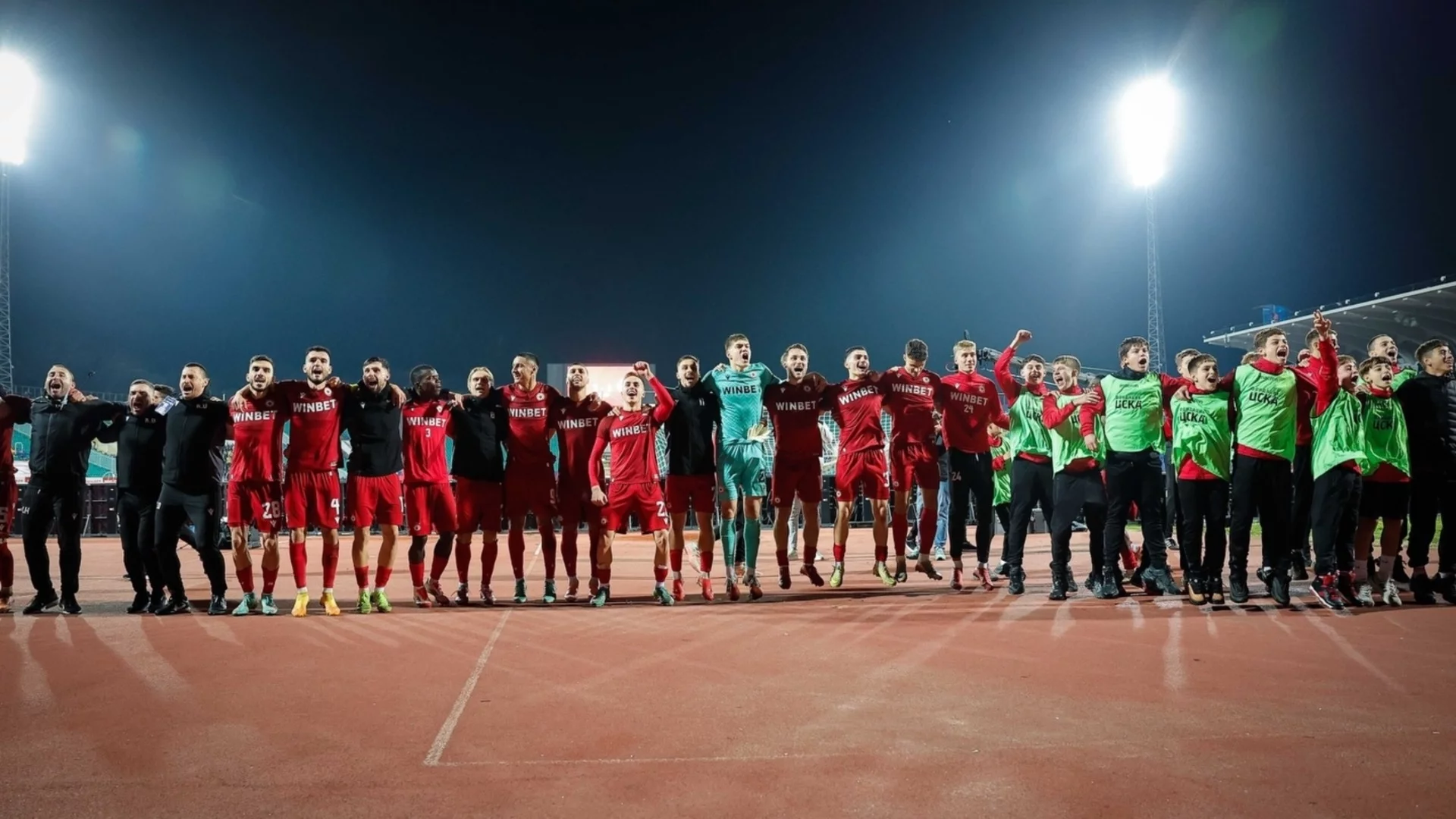 Легенда на ЦСКА изригна: Звярът се завърна! Будни сме, живи сме, гладни за битка! 