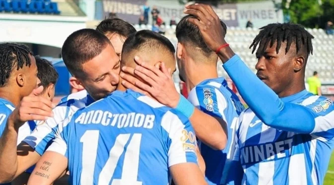 Лидерът във Втора лига не сгреши и покачи аванса на върха! Емблематичен тим набира скорост (РЕЗУЛТАТИ)