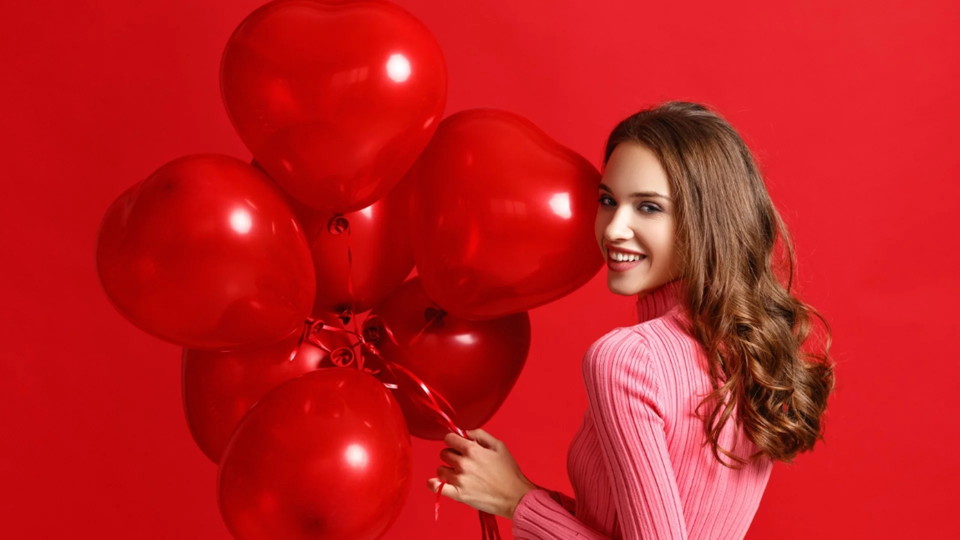 Кой има имен ден днес, 24 ноември 2025 г. Честито! 