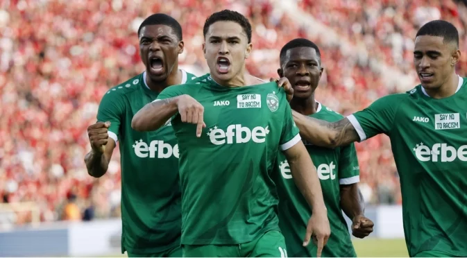 Лудогорец обвърза пореден водещ футболист с нов договор, а той обяви: Ще се борим за титлата до последно!