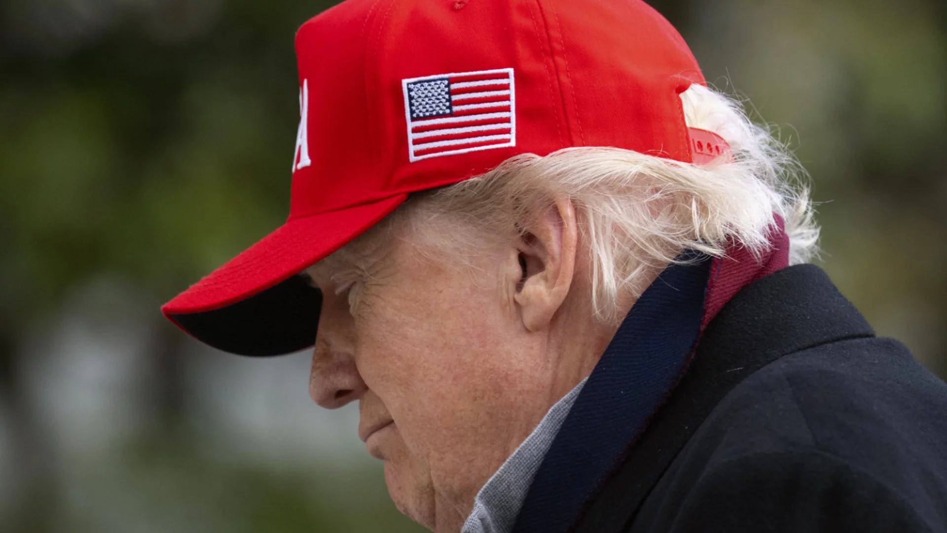 Сплашена ли е Америка: Тръмп не е чел мирния договор, пълен хаос цари в Белия дом