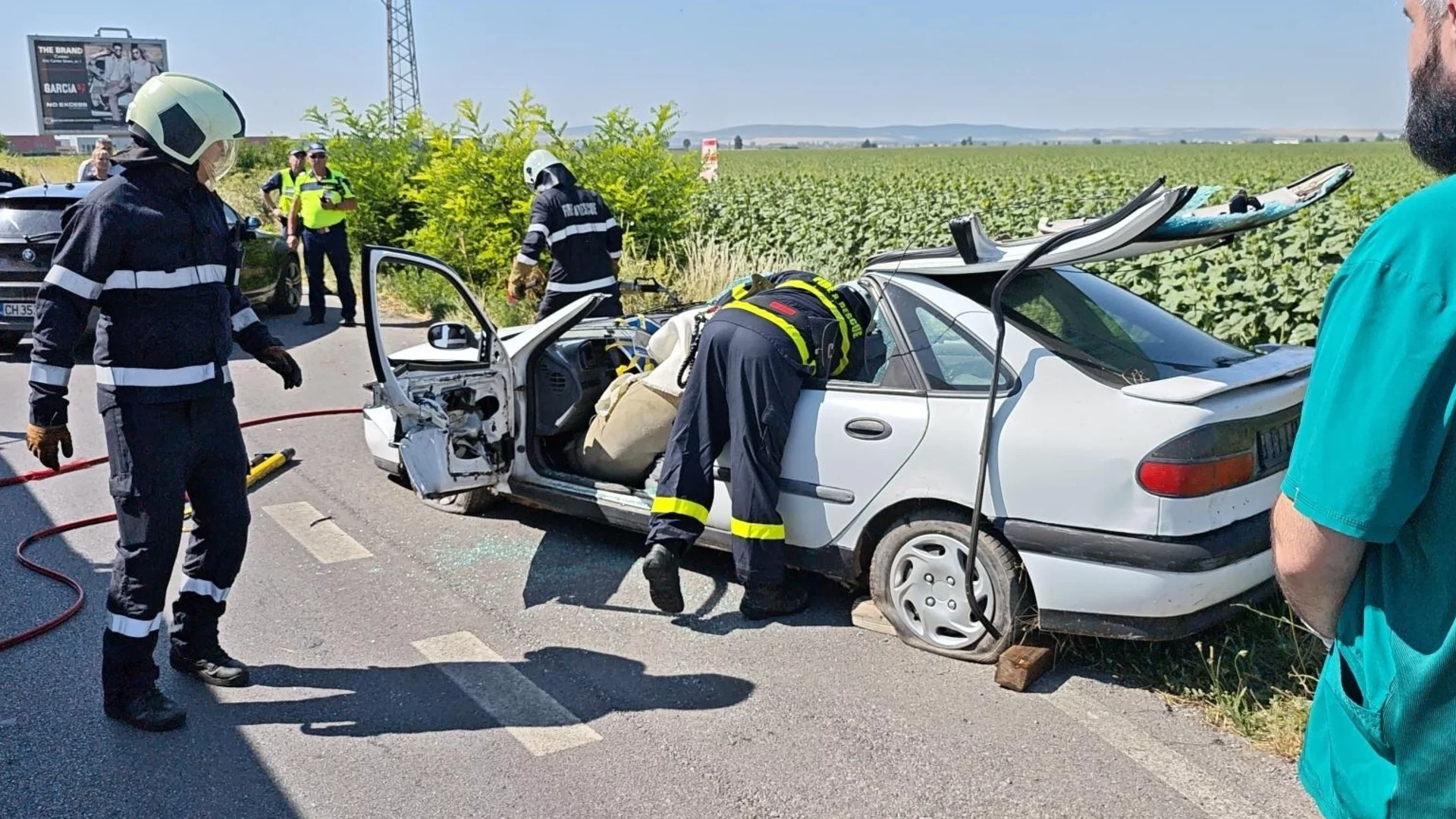 Тежка катастрофа с жертва край Каолиново