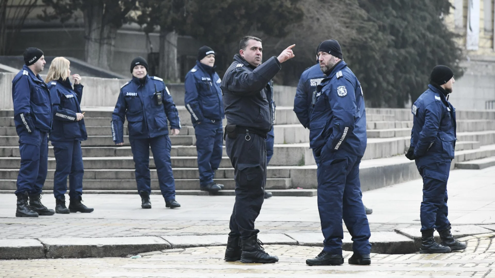 Скъпо обезщетение спира МВР да прекрати договорите на служителите си в пенсия