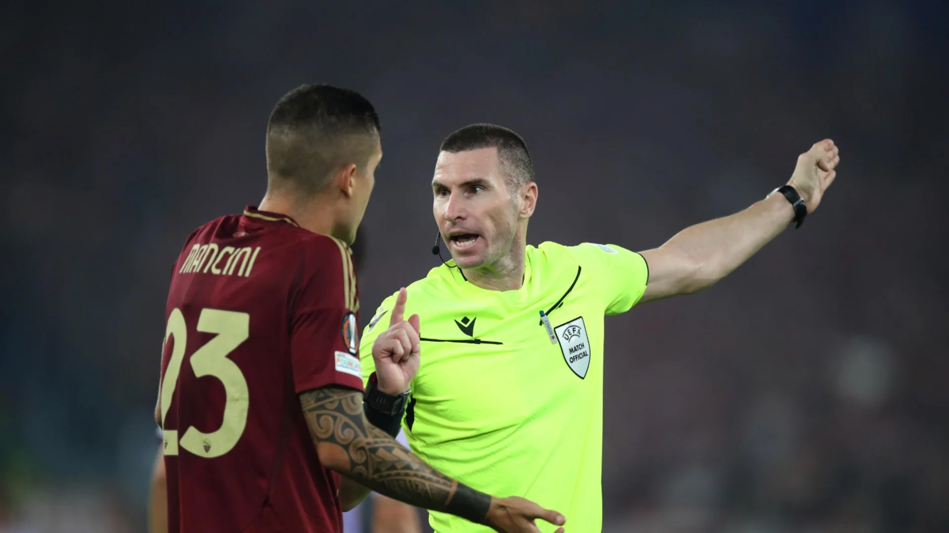 УЕФА даде престижни наряди на Кабаков и Гидженов, 11 български съдии в Лига Европа и Лига на конференциите