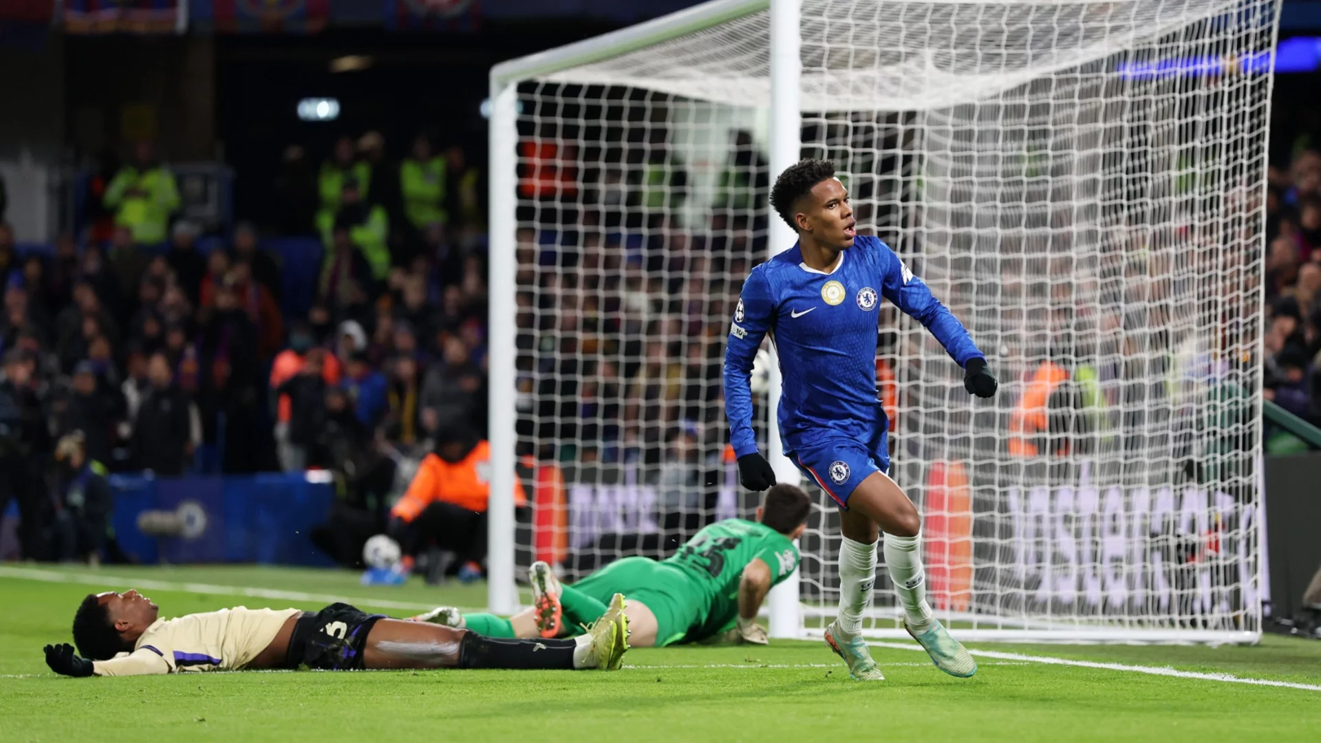 Безпощаден Челси разби Барселона в Шампионска лига