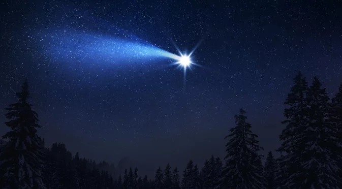 Метеорит, космически боклук или сигнал от извънземни? Какво е огненото кълбо в Синеморец (ВИДЕО)