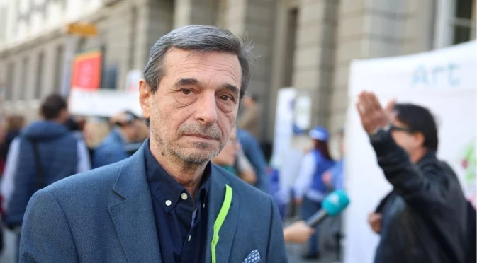 Димитър Манолов: Непременно трябва да се промени механизма на заплащане за администрацията