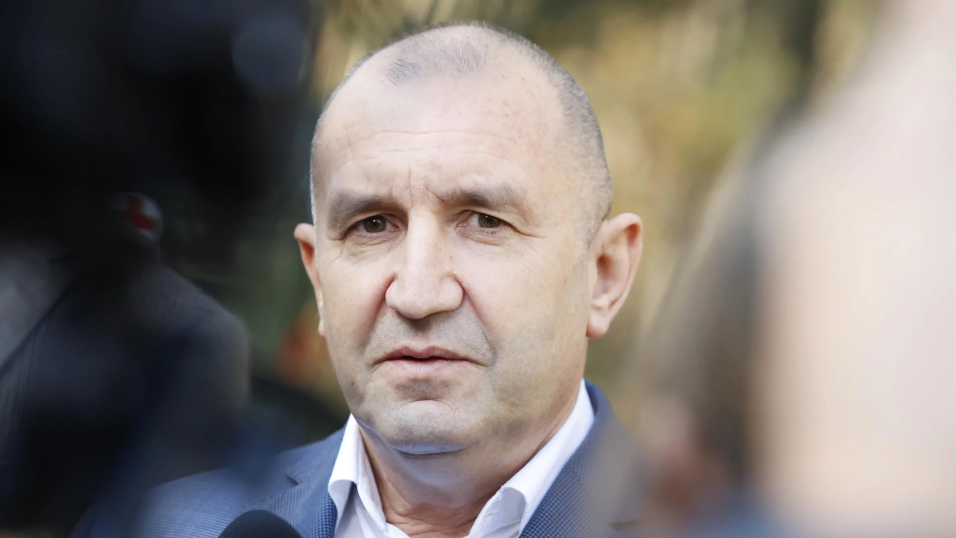 Радев: Коалиция "Магнитски" бърка в джоба на българите и налива пари в Украйна, докато в Киев гърмят корупционни скандали