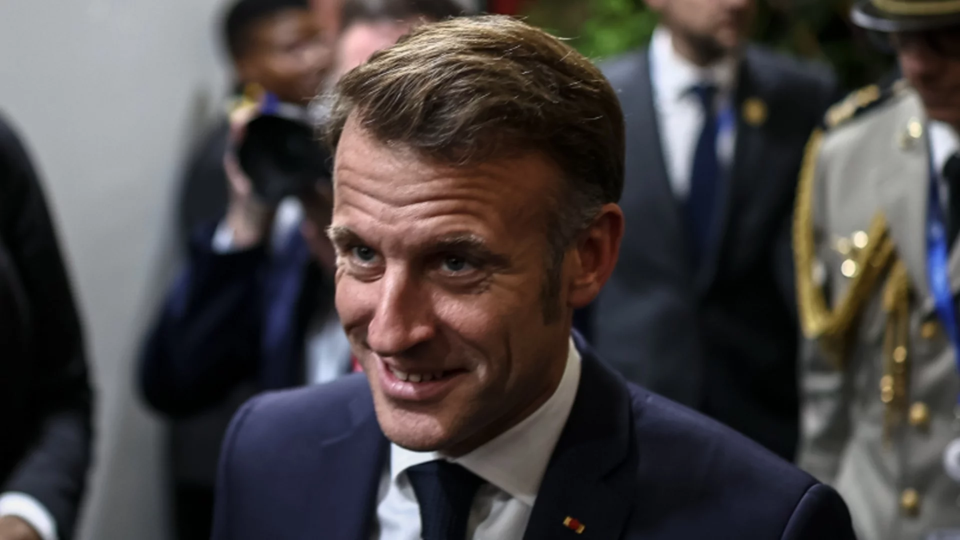 Макрон: Европейците, а не САЩ трябва да решат как да се използват замразените руски активи