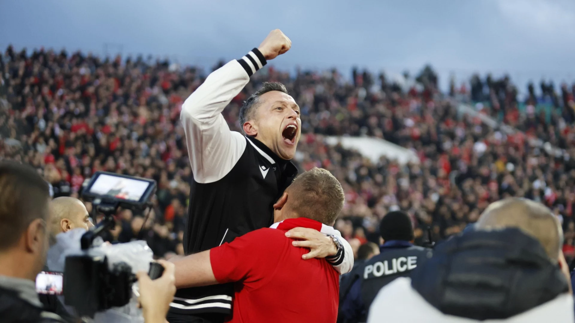 ЦСКА има огромен шанс да направи уникален обрат в елитното първенство на България