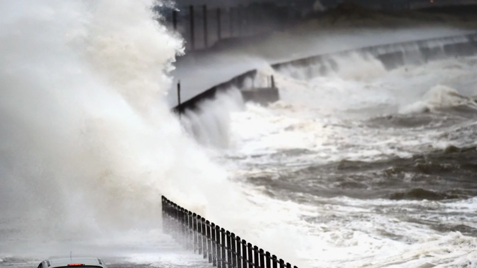 Жълт код за силен вятър! Времето утре - 26 ноември 2025 г. (КАРТА)