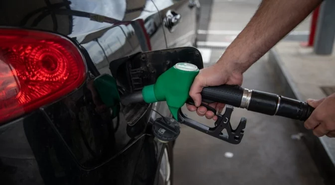 Горивата у нас започнаха да поскъпват