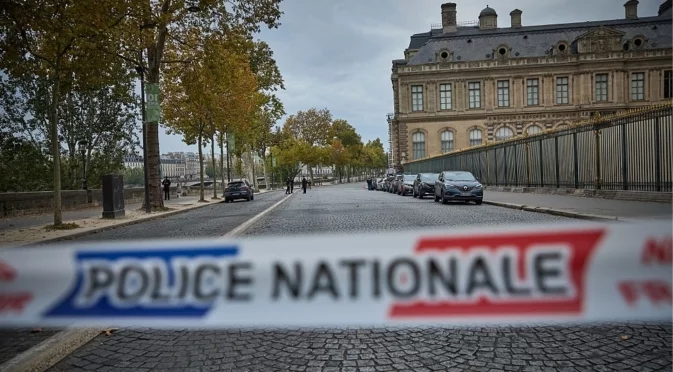 Във Франция: Нови арести заради обира в Лувъра