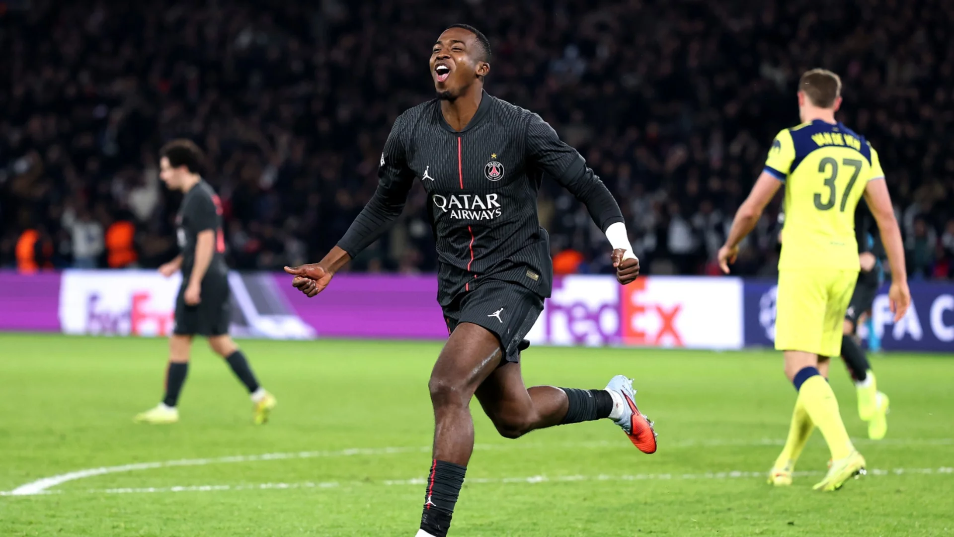 ПСЖ и Тотнъм спретнаха най-големия голов трилър на вечерта в Шампионска лига (РЕЗУЛТАТИ)